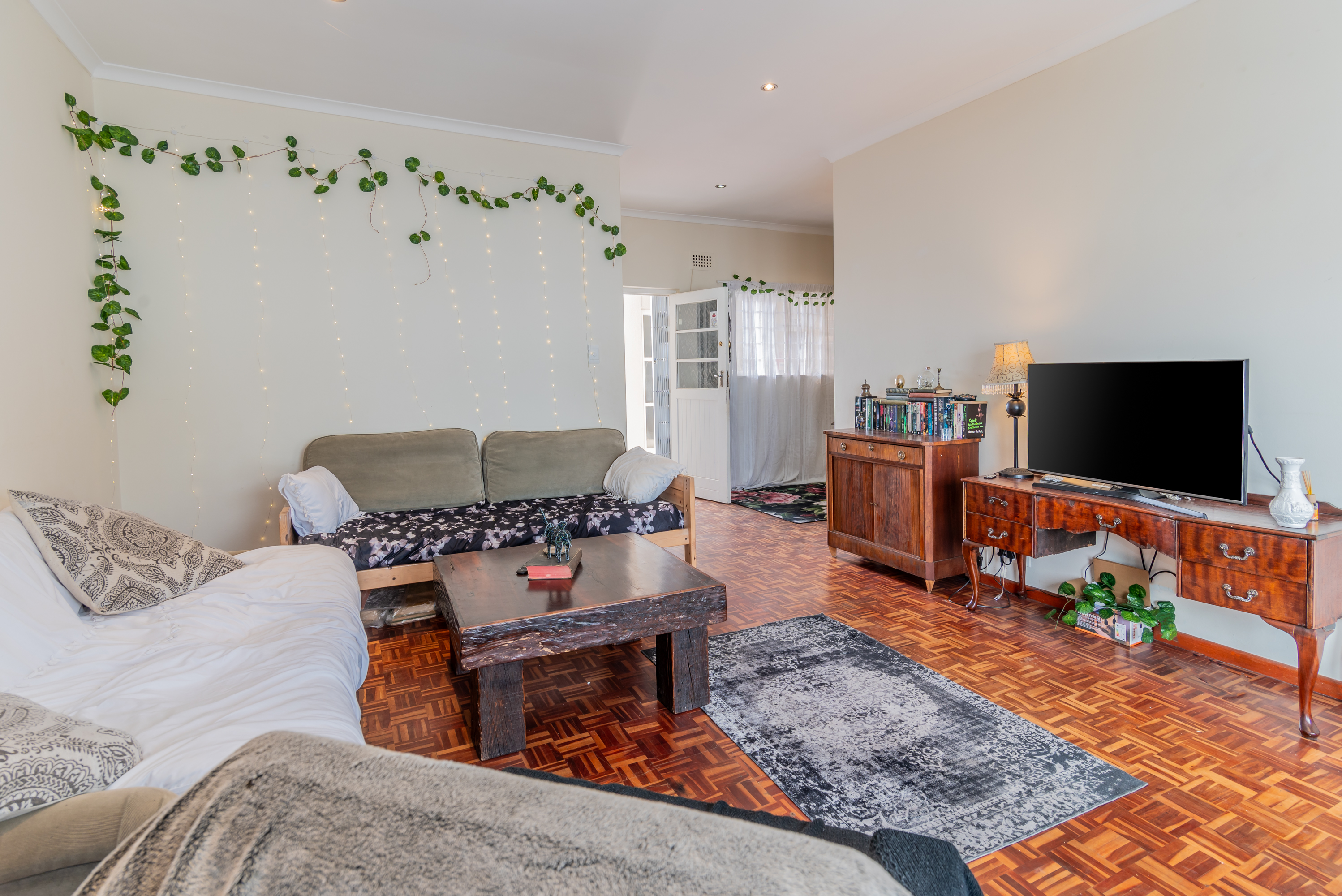 2 Bedroom Property for Sale in Fish Hoek Western Cape